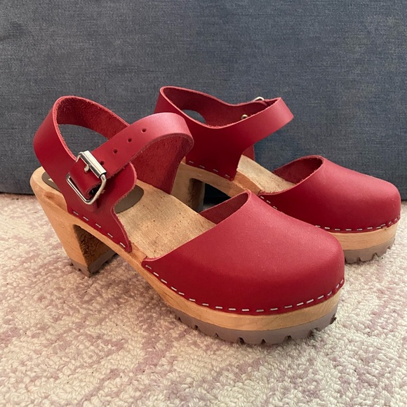 MIA Abba clogs - NWOT - Picture 3 of 6